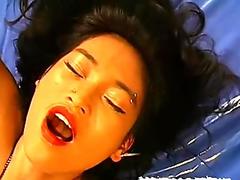 Wife's orgasms during a wild night