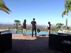 Milf with fake tits bouncing